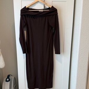 Twist Off-Shoulder dark brown Dress size L bodycon